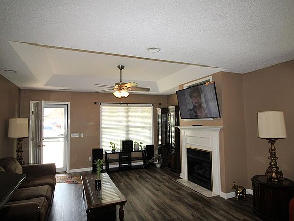 4th image of 3513 Horizon Dr