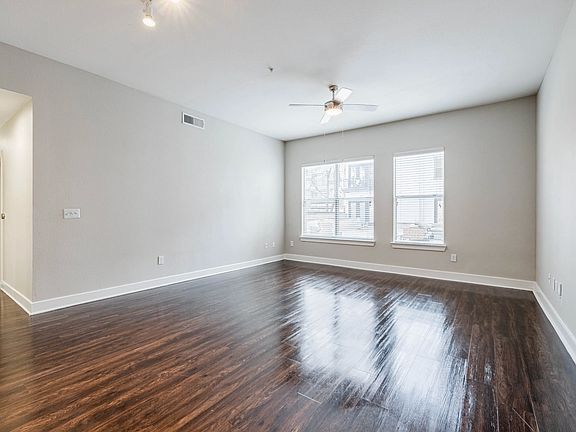 2nd image of 2901 Wycliff Ave