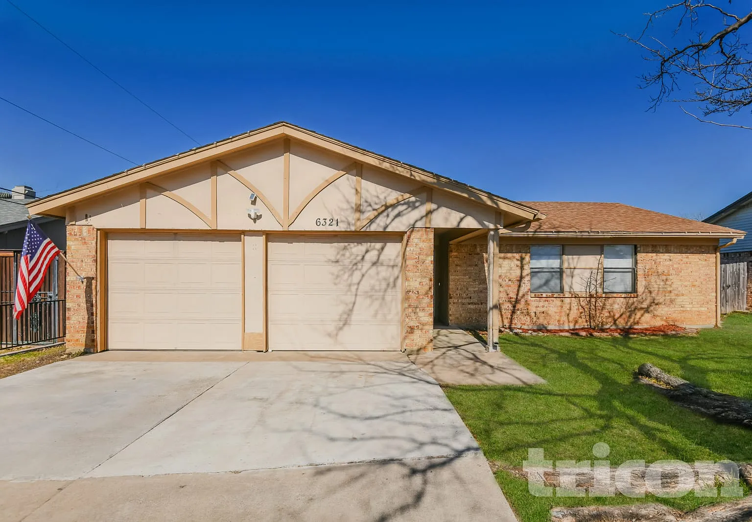 6321 Macarthur Watauga TX — Photo 1