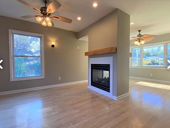 5th image of 254 Vanderveer Pl