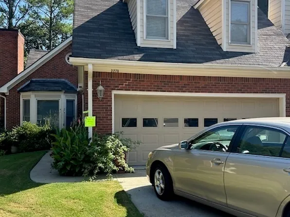 3275 Embry Downs Ct, Atlanta, GA 30340