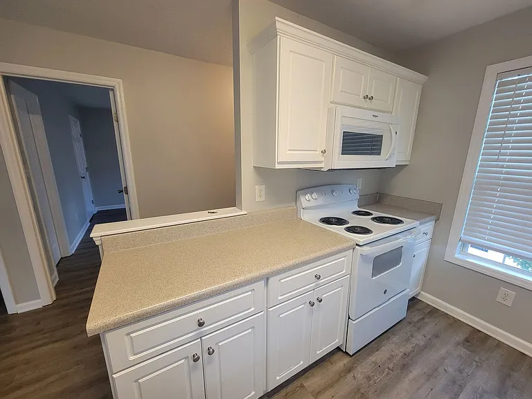 1234 Longpoint Dr — Photo 7