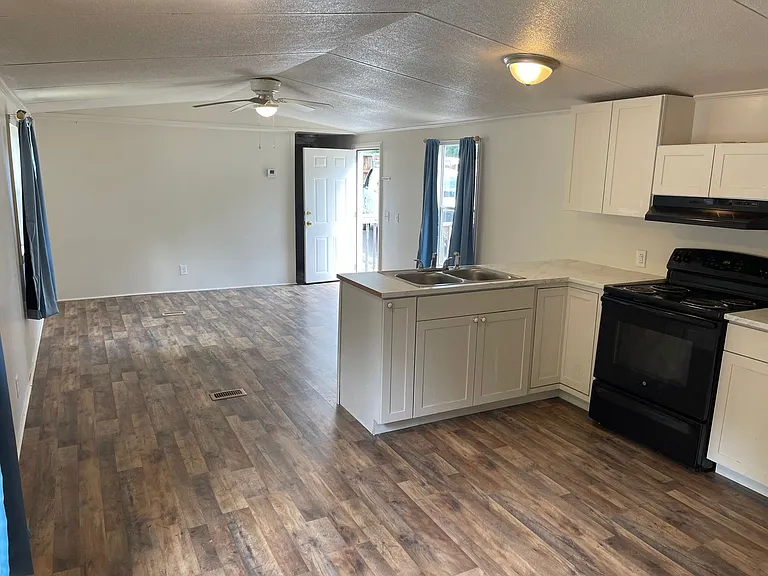 667 Webb Rd #6 — Photo 16