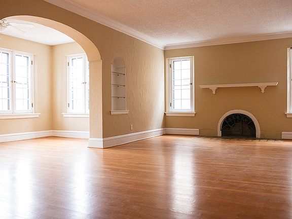 2nd image of 7364 Pershing Ave #A
