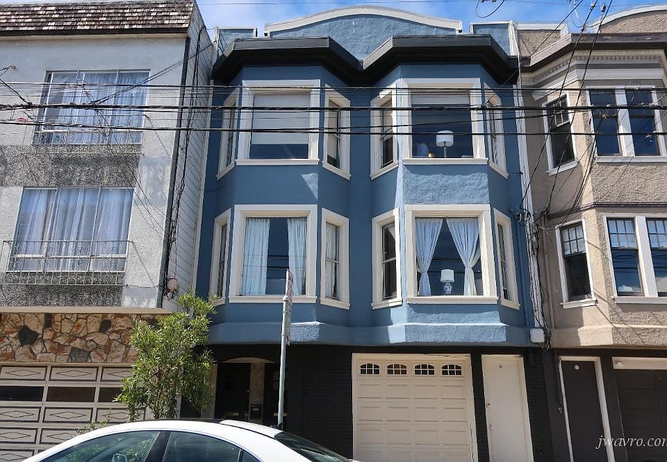 1st image of 139 12th Ave