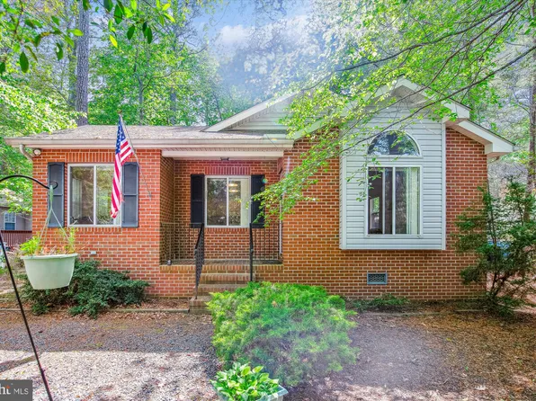 1216 Ocean Pkwy, Ocean Pines, MD 21811