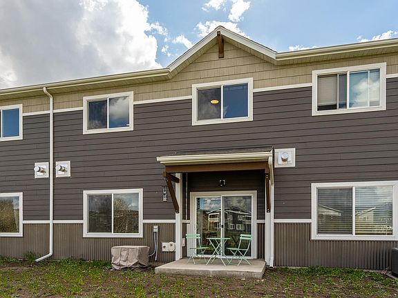 5th image of 1170 Baxter Creek Way Unit B
