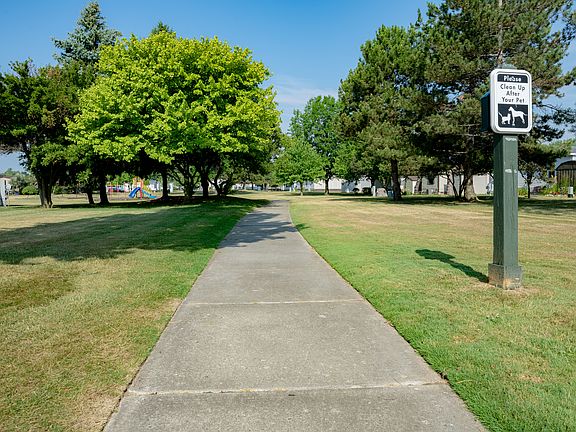 2nd image of 13955 Bronte Dr N #Dlpspb