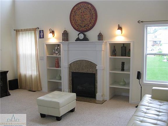 3rd image of 6305 Blue Stone Dr