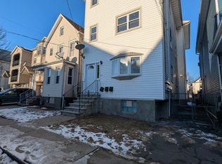 933 Anna St FLOOR 1, Elizabeth, NJ 07201