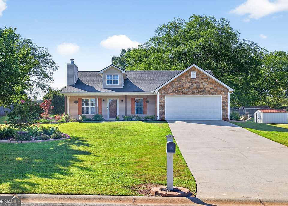 1st image of 933 Justin Dr