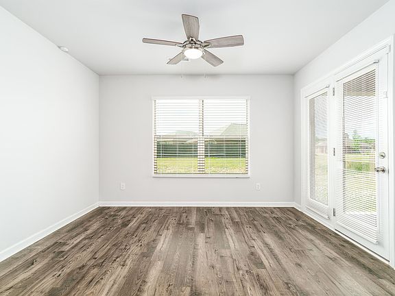 4th image of 1115 Quail Hollow Rd