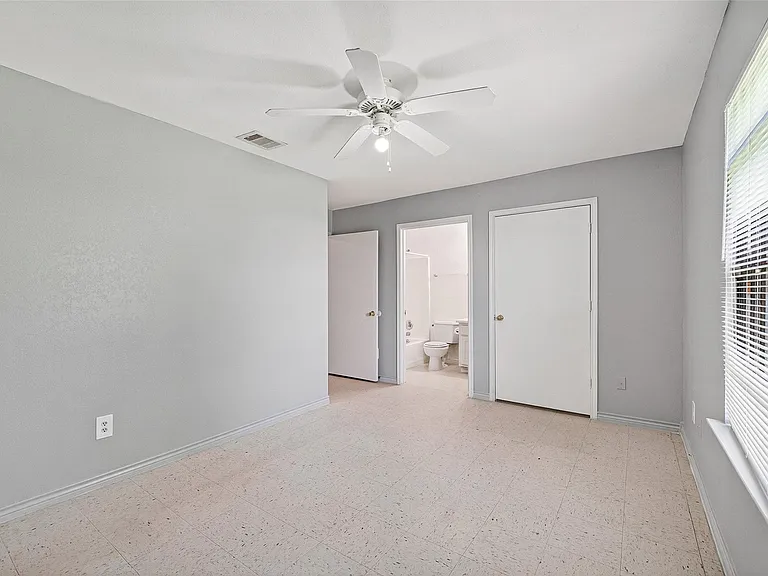 11411 Roandale Dr — Photo 30