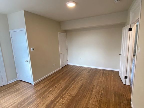 5th image of 214 E King St #3F