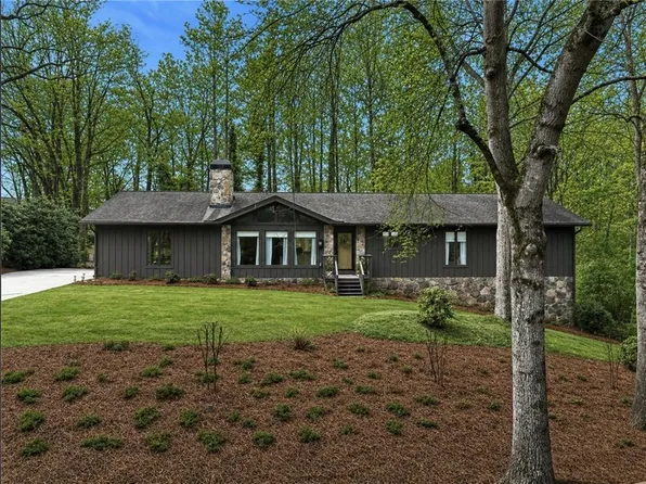 2177 Elysian Cir, Gainesville, GA 30501