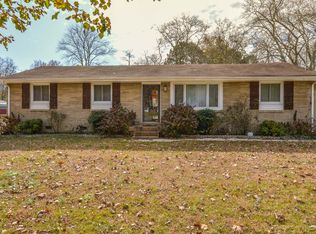 313 Nokes Dr, Hendersonville, TN 37075