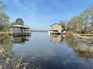 18180 W Lakeview Dr, Troup, TX 75789