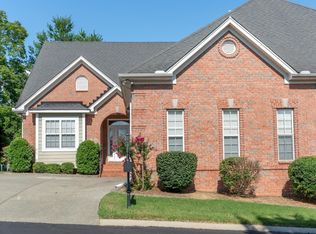121 Belmont Cir, Hendersonville, TN 37075