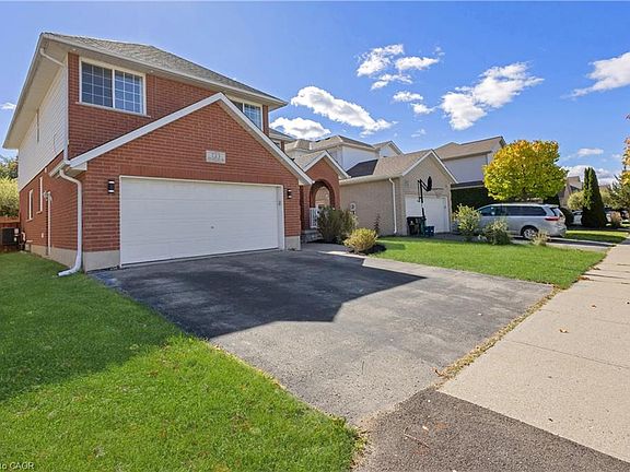 3rd image of 723 Chesapeake Dr