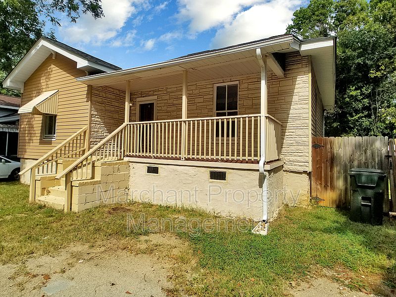 522 Perry Ave, Greenville, SC 29611 Zillow