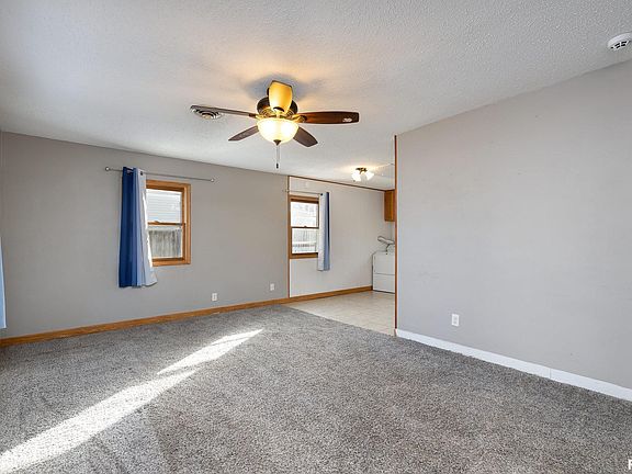 3rd image of 2819 W 68th St
