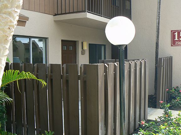 3rd image of 2565 SW 22nd Ave APT 102