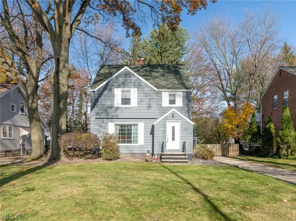5239 Lynd Ave, Lyndhurst, OH 44124