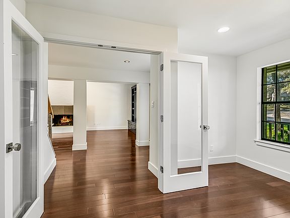 5th image of 3117 Eanes Cir