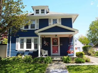 130 Manor Ave, Westbury, NY 11590