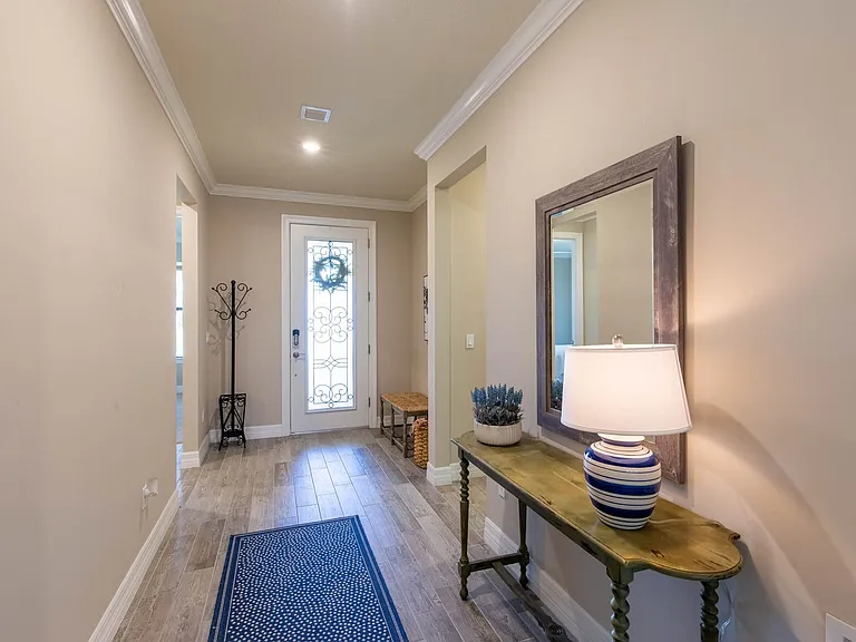 8161 Hanoverian Dr — Photo 3