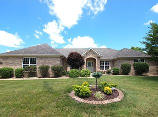 1413 Merganser Blvd, Swansea, IL