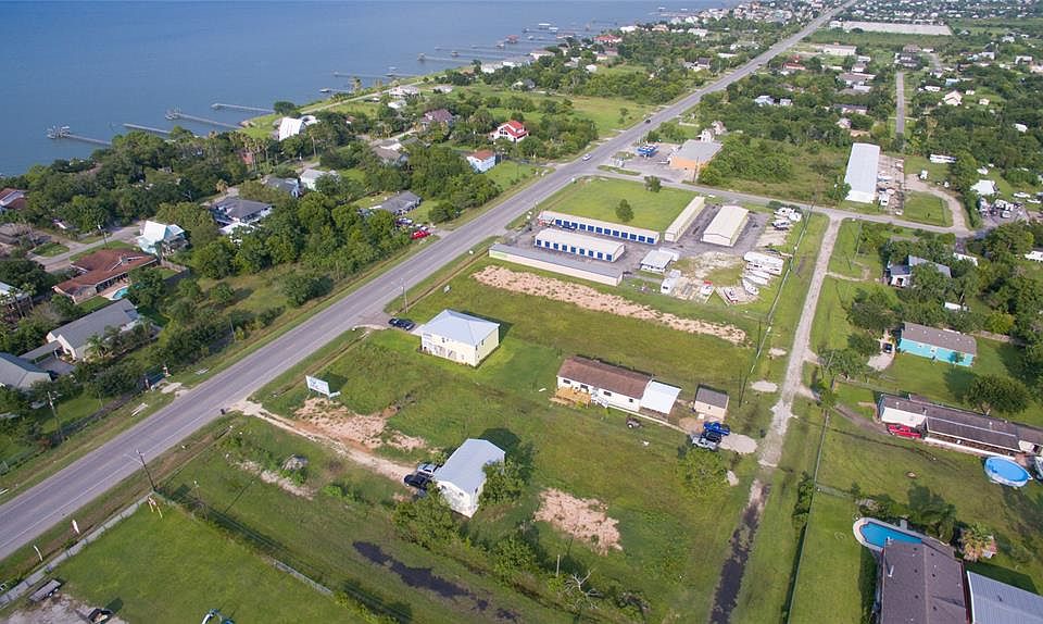 1st image of 2529 E Bayshore Dr