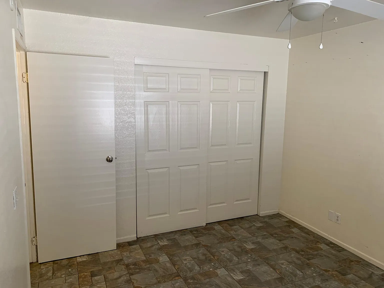 2 bed, 780 sqft, $975 — Photo 3