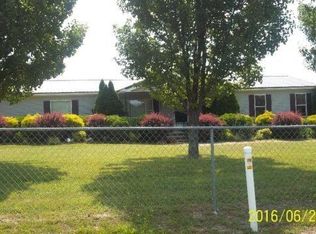 485 Gumbottom Rd, Waco, KY 40385