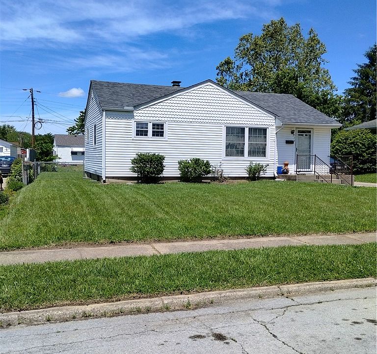 1st image of 379 Trunk Dr