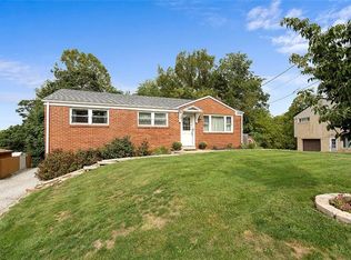 9669 Don Dr, North Huntingdon, PA