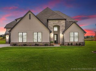 30504 E 67th St S, Broken Arrow, OK 74014