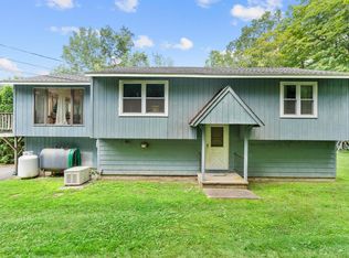 290 Gillette Rd, New Hartford, CT 06057