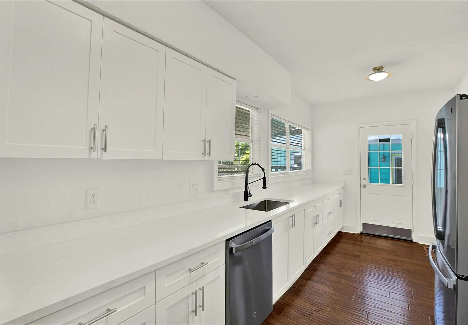 1614 North Osceola Avenue — Photo 4