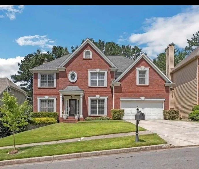 4107 Suwanee Trail Way photo 1
