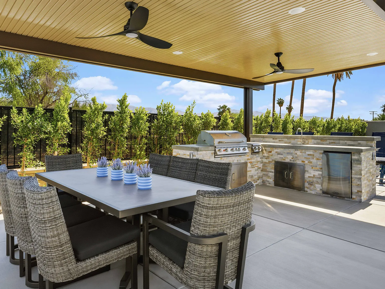 4 bed, 3000 sqft, $14,000 — Photo 4