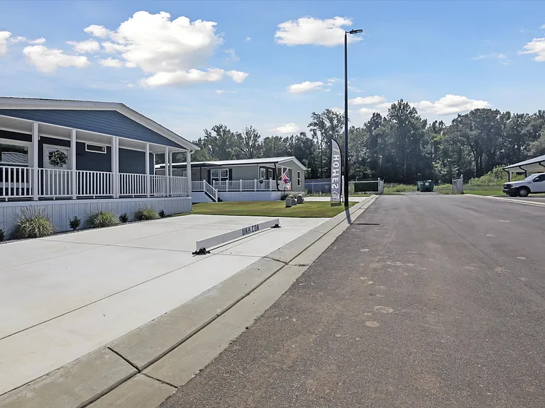 River Bluff Estates — Photo 24