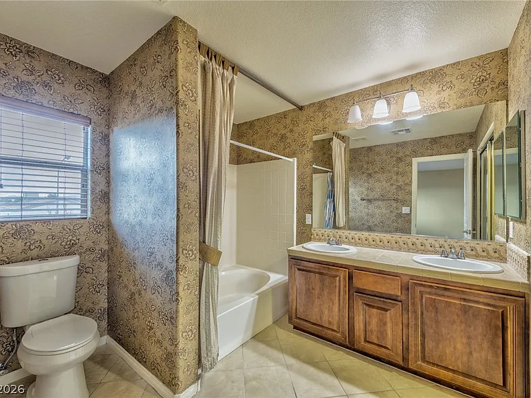 5288 Judkins Dr — Photo 11