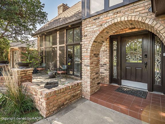 2nd image of 3504 Goodfellow Ln