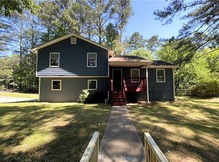2945 Barrett Ct, Powder Springs, GA 30127