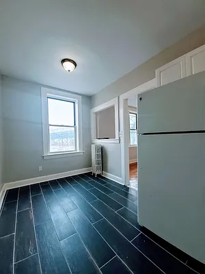 Rented by Compass | media 13