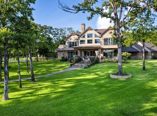 211 Sandpiper Dr, Mabank, TX 75156