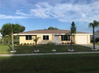 3055 Pan American Blvd, North Port, FL 34287