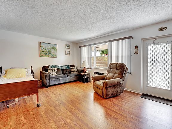 3rd image of 595 Durham U Circle #595
