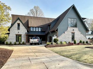 3418 Lewis Farm Rd, Raleigh, NC 27607